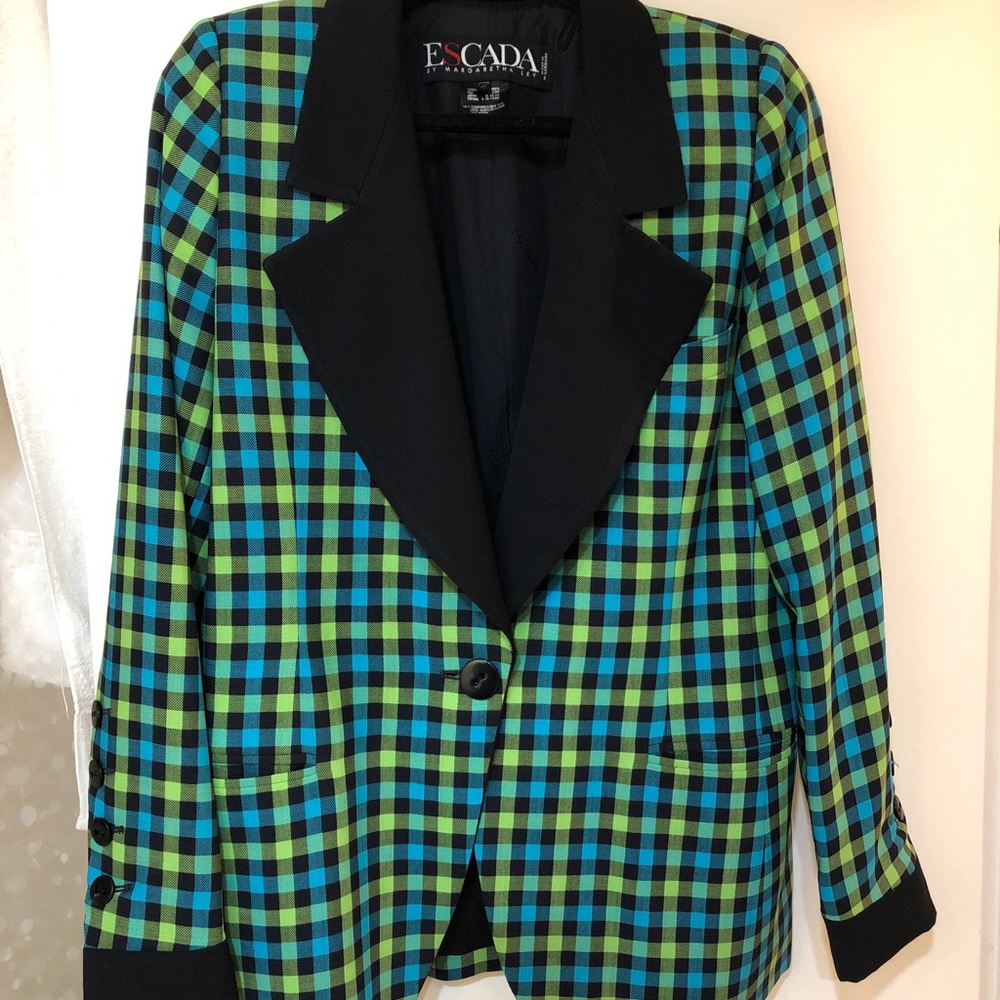 Vintage Escada wool blazer. Spectacular color combo and gorgeous cut.